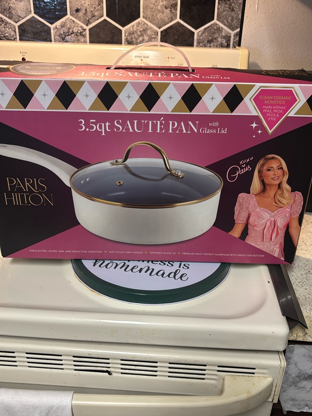 Paris Hilton White and Gold 3.5qt Ceramic Sauté Pan with Glass Lid